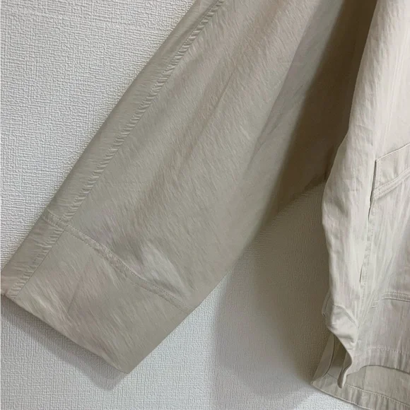 Toteme Oversized Cream High-Neck Bomber Jacket - Picture 8 of 8